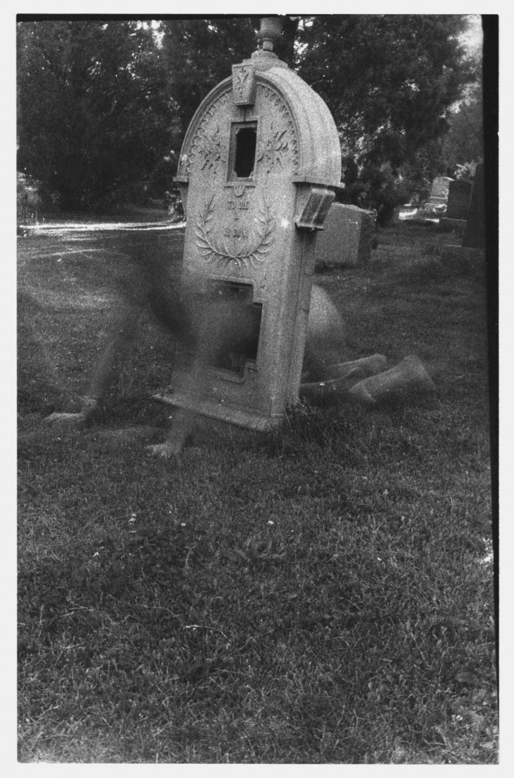Francesca Woodman, Untitled, Boulder, Colorado, 1972-1975 Copyright and courtesy George and Betty Woodman