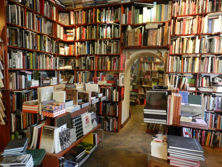 Librairie Le Monte-en-l’air, Paris