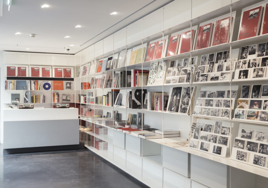 Home Fondation Henri Cartier Bresson home fondation henri cartier bresson